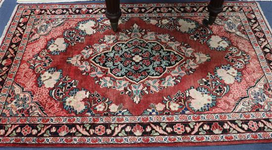 A Mahal rug 210 x 134cm